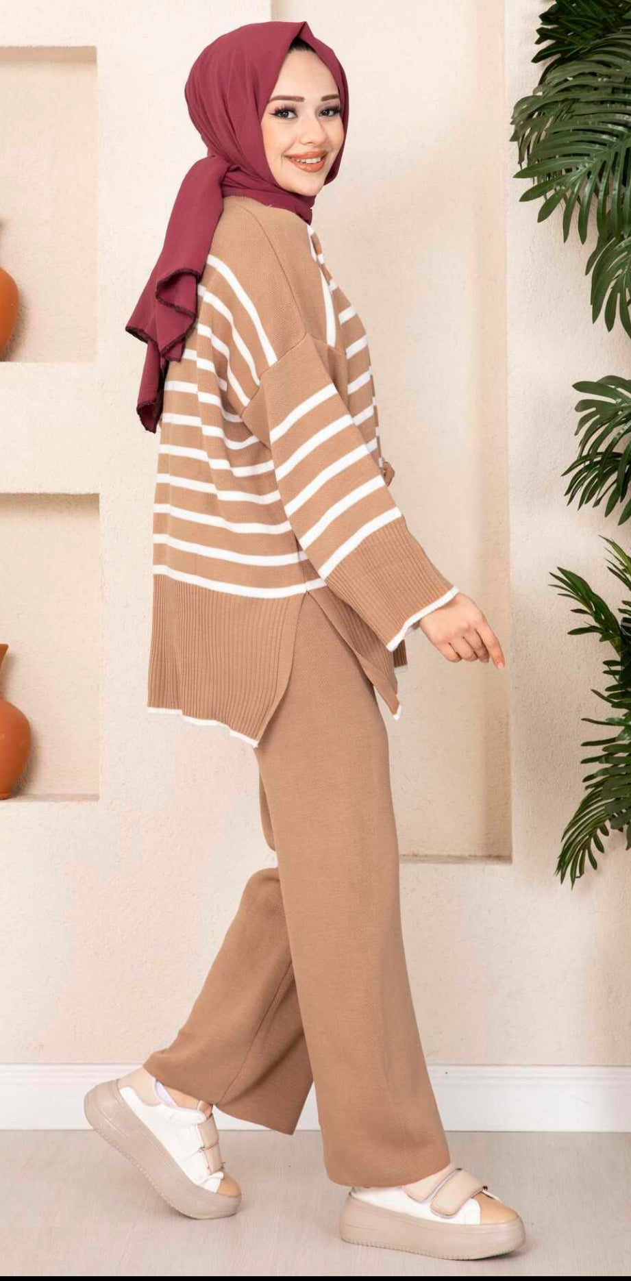 HC Two piece stripe oversize knitwear set- camel