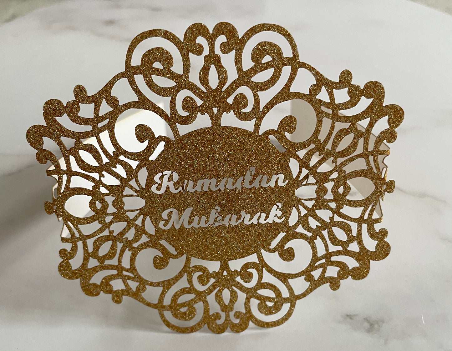 Ramadan Mubarak place setting gold (10 pieces)